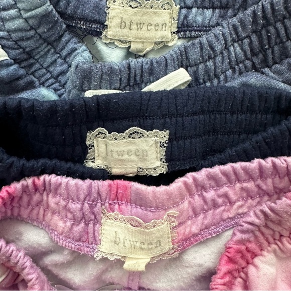 btween Tie-Dye Shorts Trio in Pink, Blue, and Navy Size 5 Girls - Picture 2 of 13